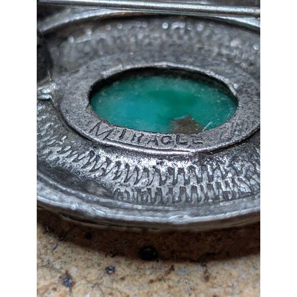 Vintage Miracle Brooch – Celtic Revival, Green Cabochon, UK-Made - Picture 2 of 7